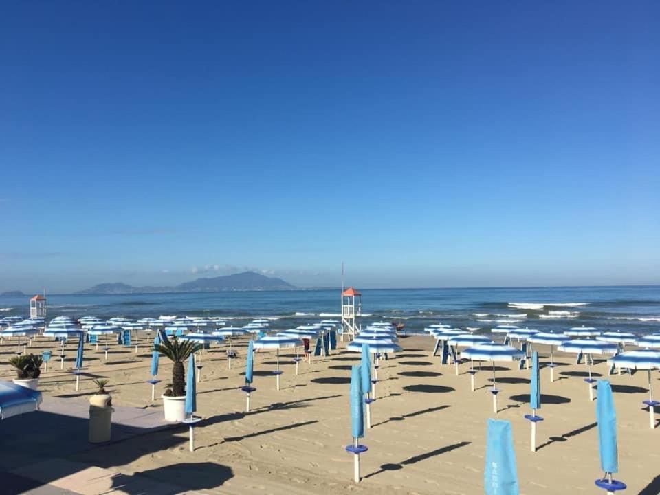 Sabbia D'Argento Hotell Giugliano In Campania Exteriör bild